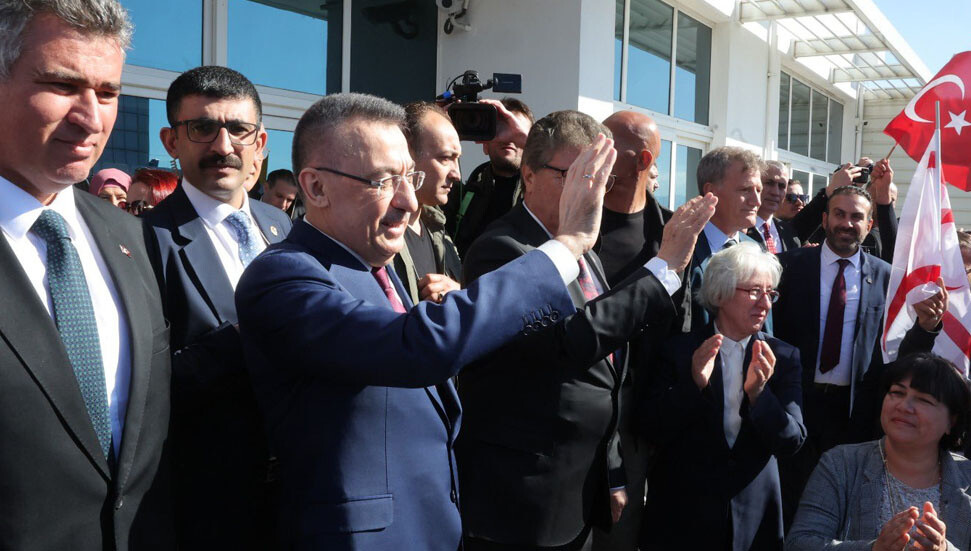 Fuat Oktay, KKTC'deki temaslarını tamamlayarak ayrıldı