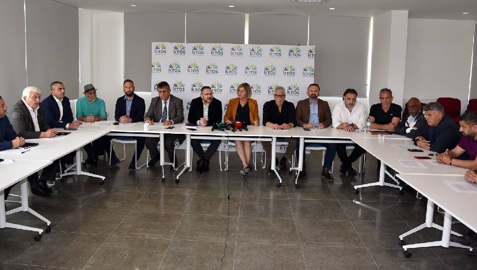 Five Public Sector Unions To March Tomorrow Under Slogan ‘No To Corruption, Poverty And Collapse’