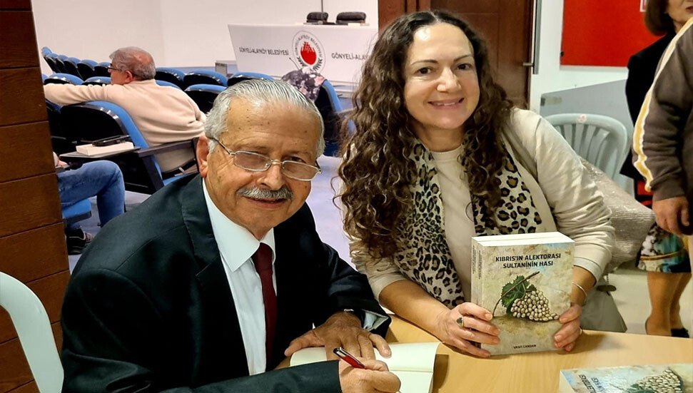 Vasfi Candan’ın “Kıbrıs’ın Alektorası, Sultaninin Hası” adlı kitabı tanıtıldı