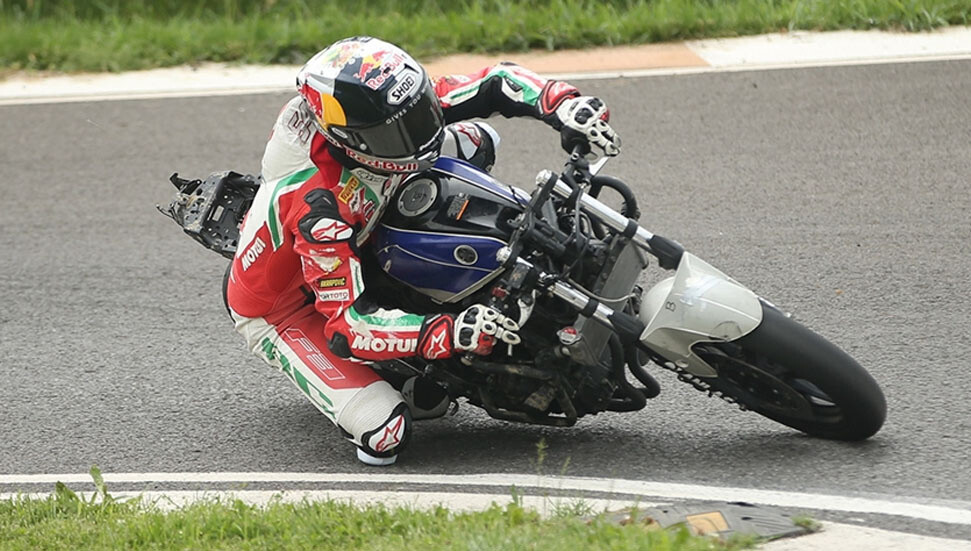 Türkiye’de milli motosikletçi Bahattin Sofuoğlu, İtalya'da 4. Oldu