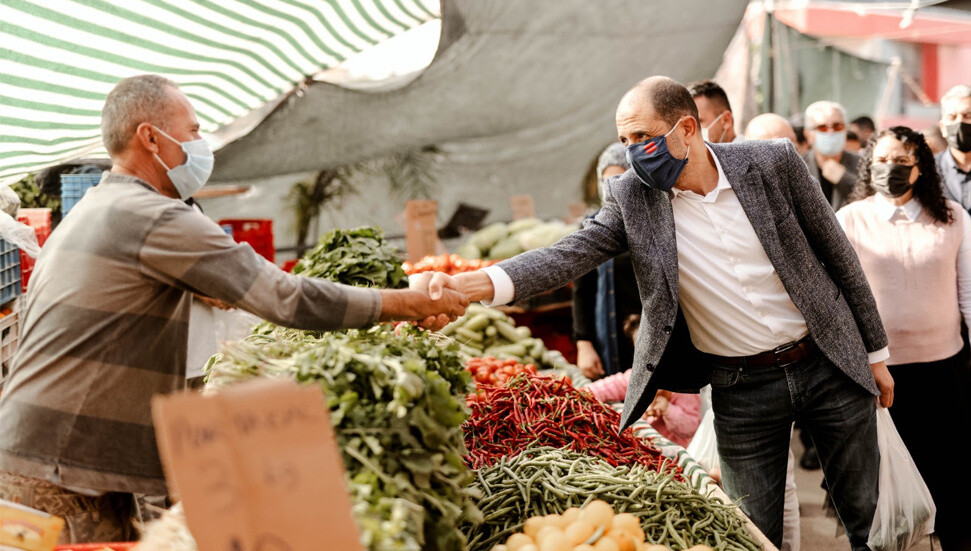 HP heyeti Lefkoşa Açık Pazarı’ndaydı