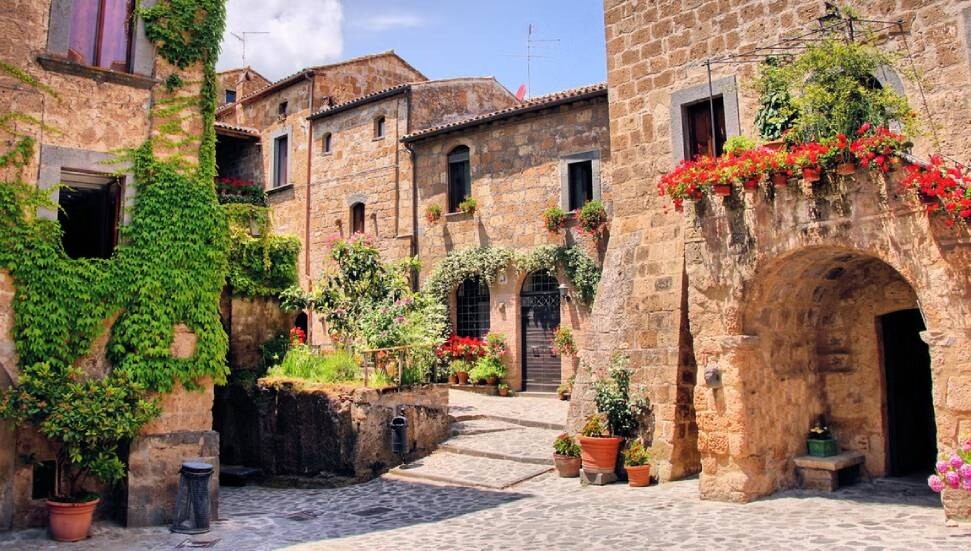 İtalya'da kahve parasına evler satışta: Sadece 1 Euro