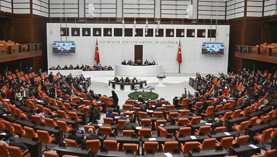 Turkish Parliament Approves 2026 Budget in Chaotic Session