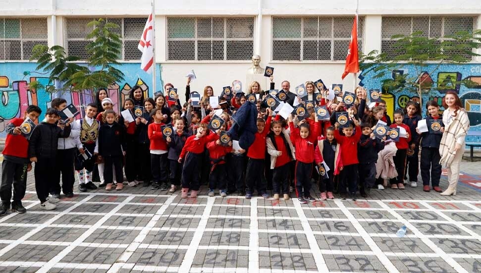 "İşte Benim Hikayem!” kitabı Cumhurbaşkanlığı himayelerinde Arabahmet İlkokulu’nda tanıtıldı