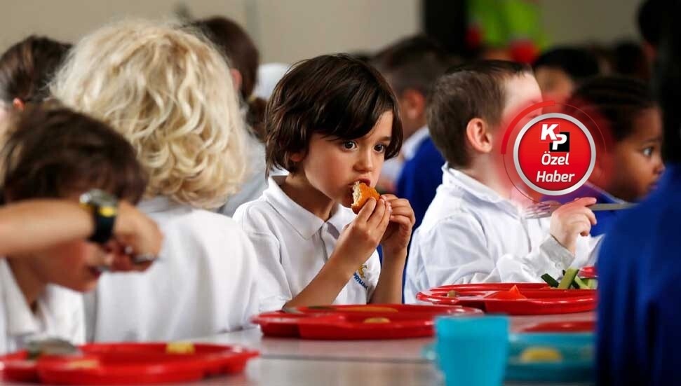 Eğitim Bakanlığı, maddi katkıyı düşürdü, veliler devreye girdi!