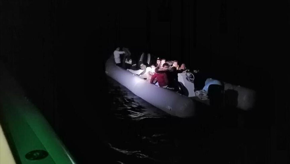 Turkiye rescues 12 irregular migrants after illegal Greek push-back