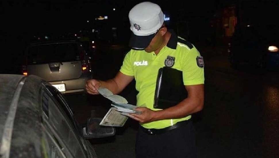 Ülke genelinde trafik denetimleri: 2 bin 517 sürücü rapor edildi, 366 araç trafikten men edildi!