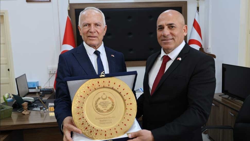 Zorlu Töre, Lefke’de ziyaretlerde bulundu