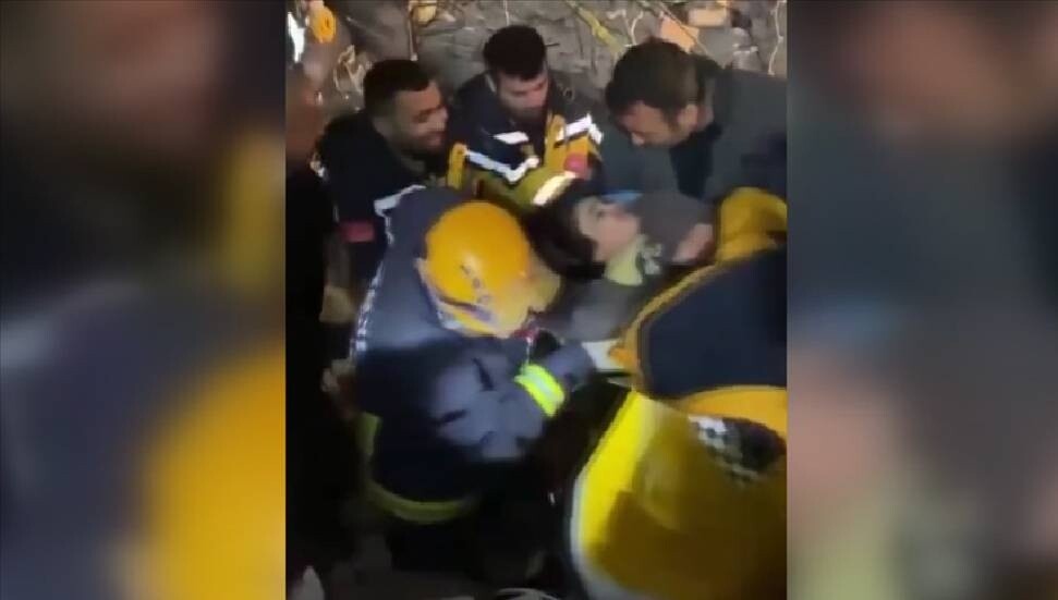 Hatay'da depremin 90. saatinde mucizenin adı 10 yaşındaki Hilal oldu
