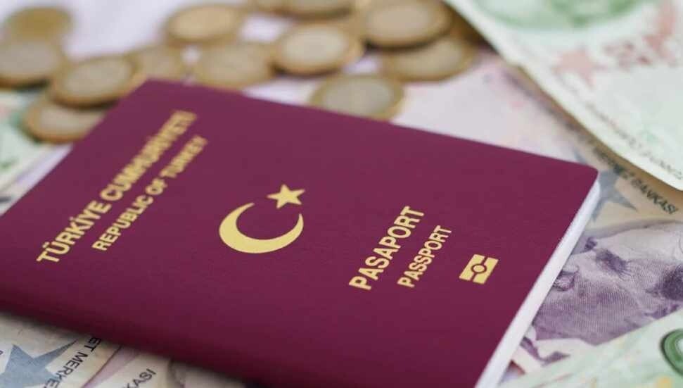 Türkiye'de 6 aylık pasaport harcı 2 bin 359 TL'ye yükseldi