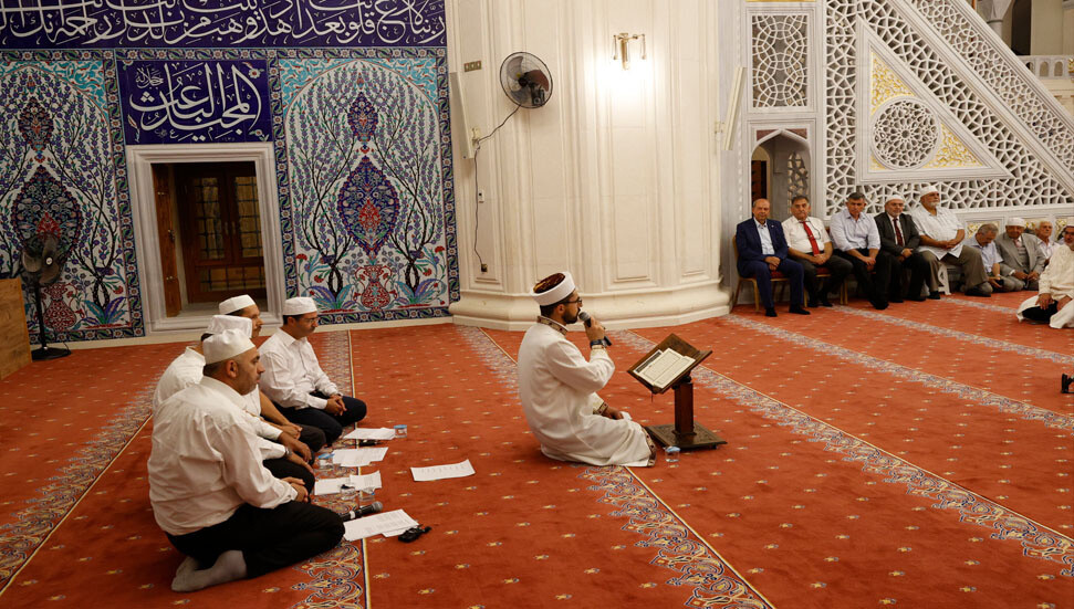 Dini dağılım değişiyor: Dünyanın en hızlı büyüyen dini hangisi?