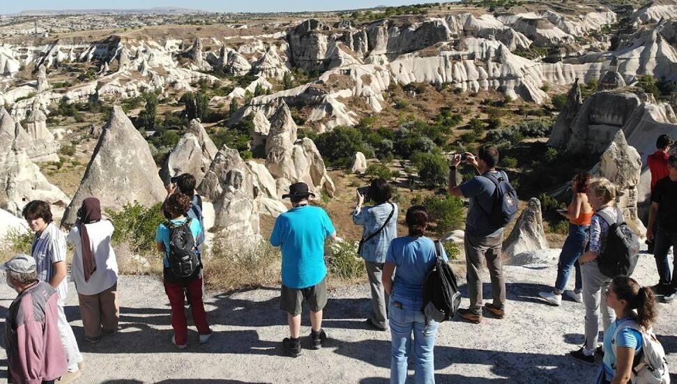 Türkiye’de yılın ilk iki ayında turist sayısı 4,3 milyonu geçti