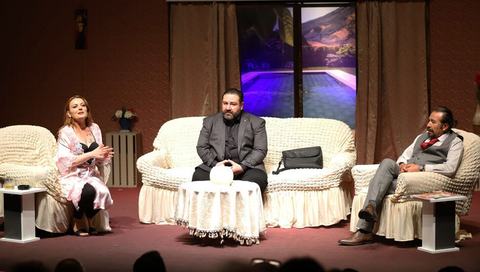 İBT’nin yeni oyunu "Tehlikeli Saplantı" seyirciyle buluştu