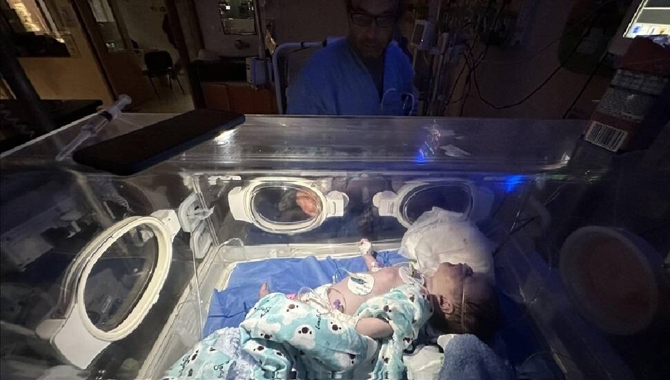 UNICEF, Gazze'deki Aksa Hastanesi'nde 20 yenidoğan bebeğin risk altında olduğunu bildirdi