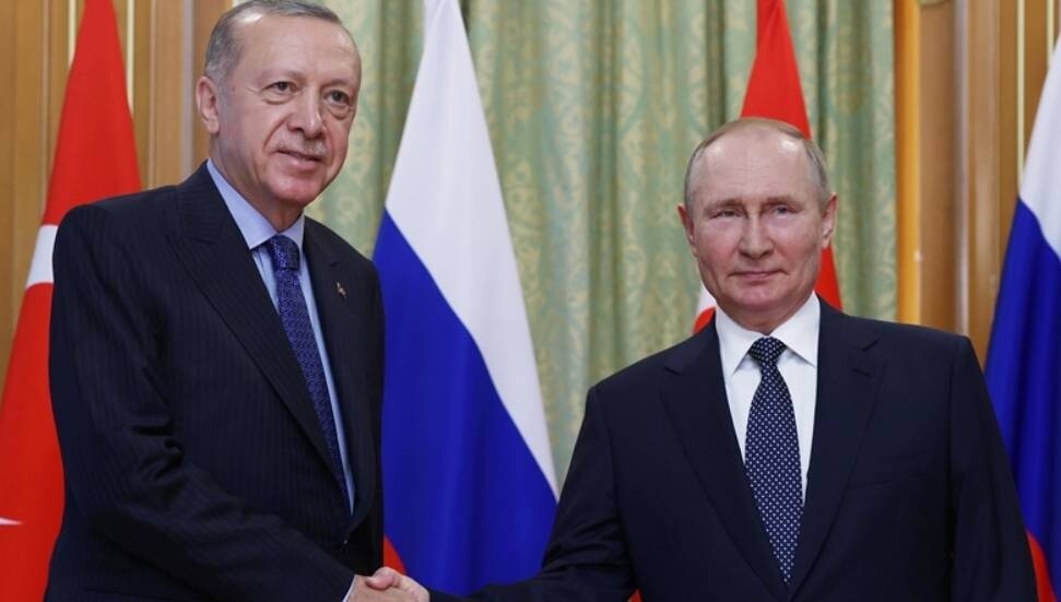 Putin, Rusya-Ukrayna müzakereleri için yarın Erdoğan ile görüşeceğini bildirdi