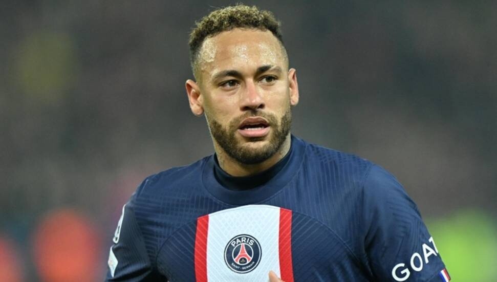 Al Hilal, Neymar ile iki yıllık sözleşme imzaladı