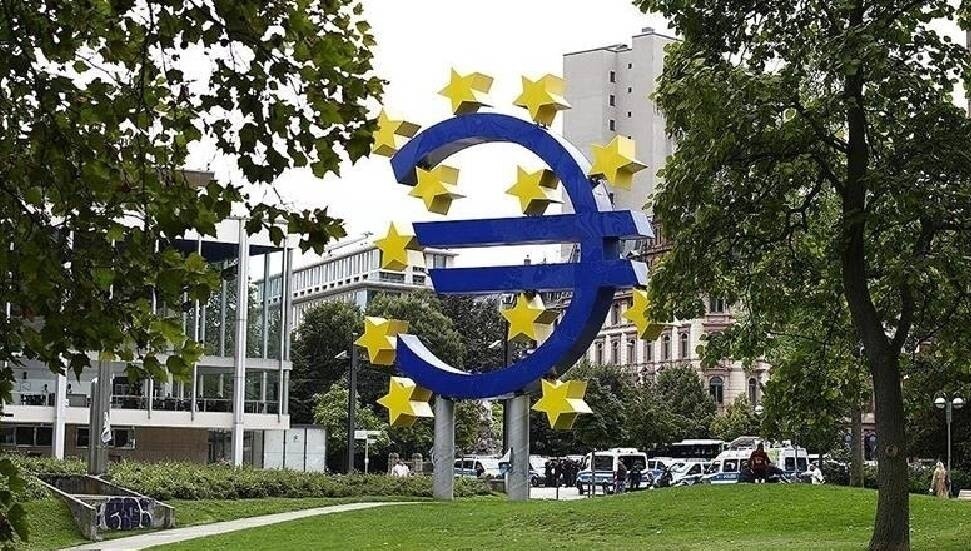 ECB tutanakları, büyüme konusunda daha temkinli yaklaşımı teyit etti