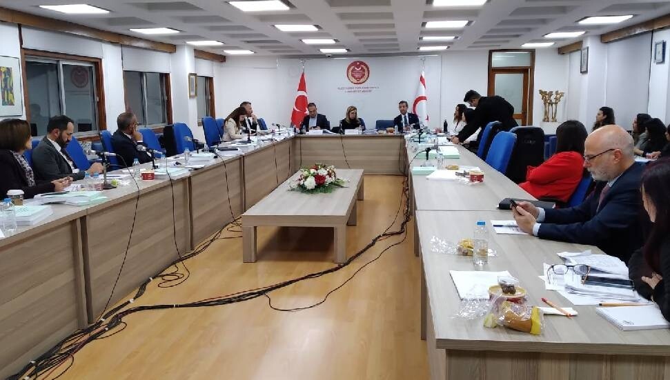 Dışişleri Bakanlığı bütçesi görüşmesinde Kıbrıs sorunu konuşuluyor