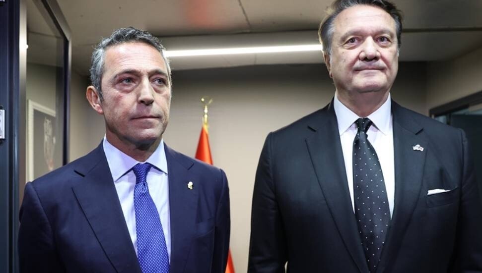 Fenerbahçe Başkanı Ali Koç, Beşiktaş Başkanı Hasan Arat'ı ziyaret etti