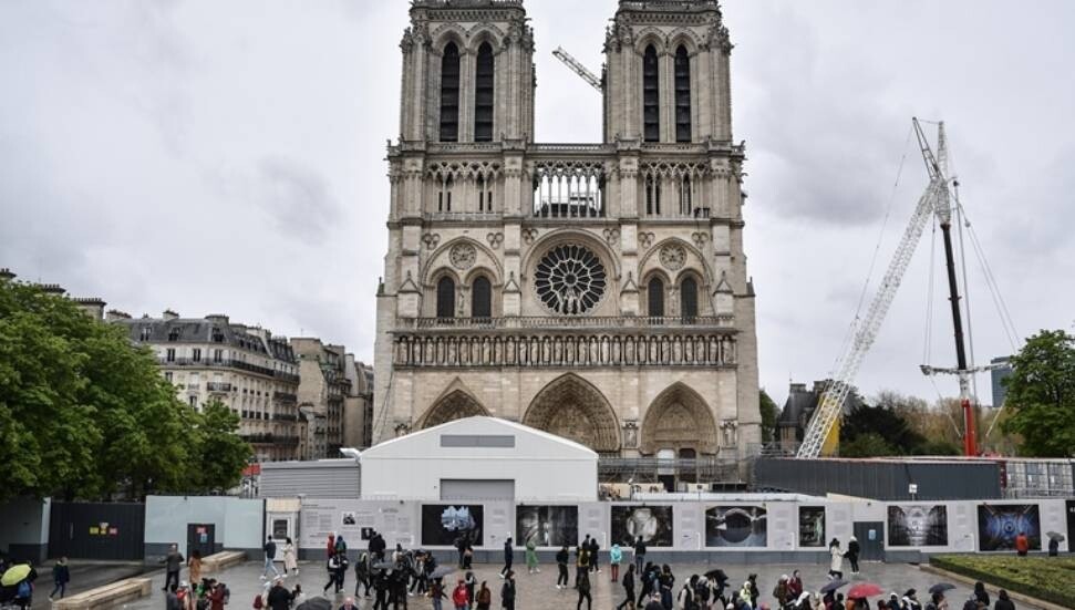 Fransa'da 2019'da yanan tarihi Notre Dame Katedrali yıl sonunda ziyarete açılacak
