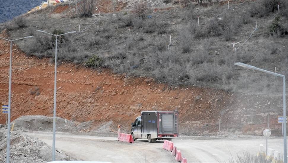 Erzincan'da kayıp işçileri arama çalışmaları 7'nci gününde devam ediyor