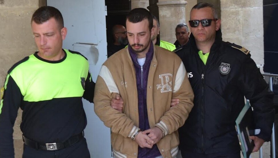 Girne’deki trafik kazasında ağır yaralanan 21 yaşındaki Büşra Yavuz derin komada!