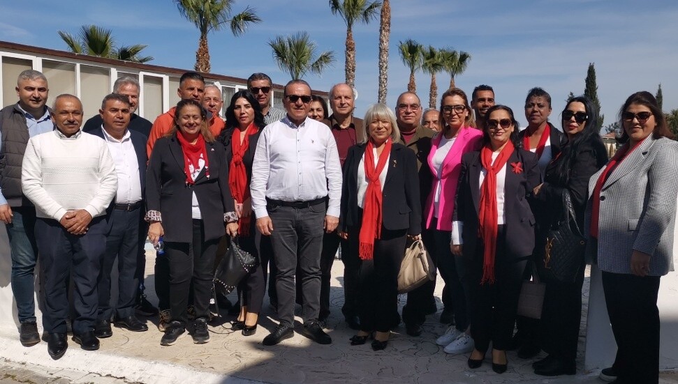 DP, Lapta Huzurevi’ni ziyaret etti