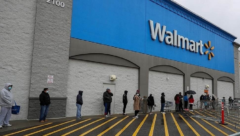 ABD'li perakende devlerinden Walmart işten çıkarmaya gidiyor