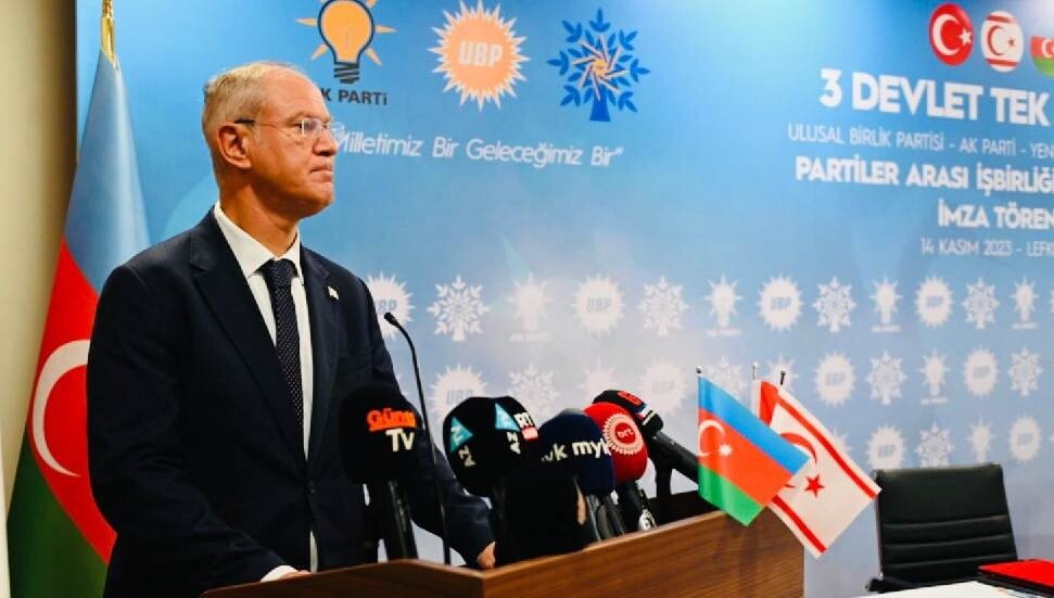 Oğuzhan Hasipoğlu, Azerbaycan Bağımsızlık Günü’nü kutladı