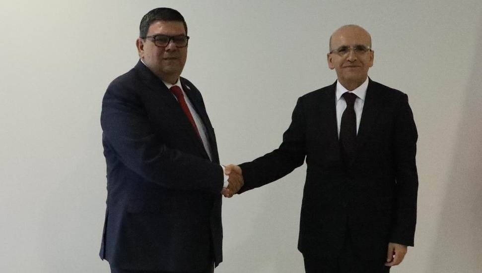 Özdemir Berova, Türkiye Cumhuriyeti Hazine ve Maliye Bakanı Mehmet Şimşek ile bir araya geldi