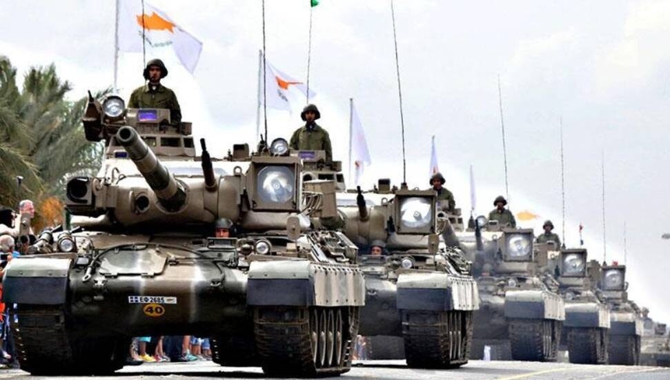 Güney Kıbrıs’ta 1 Ekim askeri töreni Hristodulidis’in AB toplantısı nedeniyle 2 saat erkene alındı