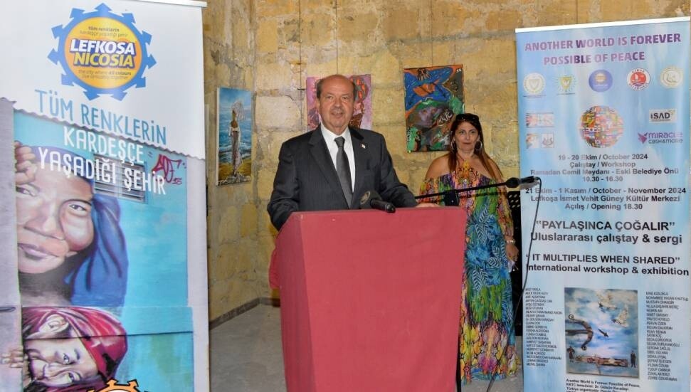 Ersin Tatar, Paylaşınca Çoğalır sergisine katıldı