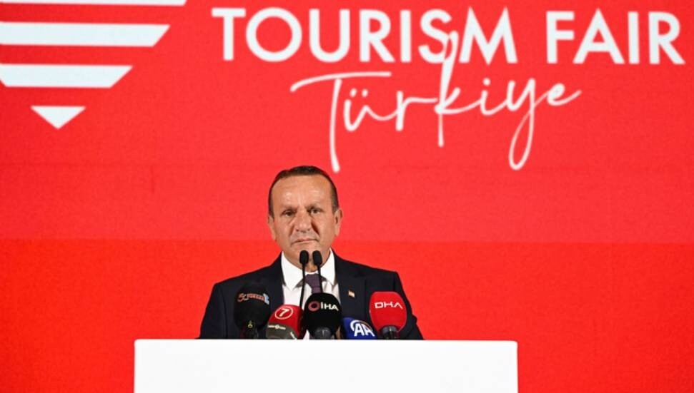 Fikri Ataoğlu: Turizmde çok iyiyiz, her şeyin üstesinden geliriz