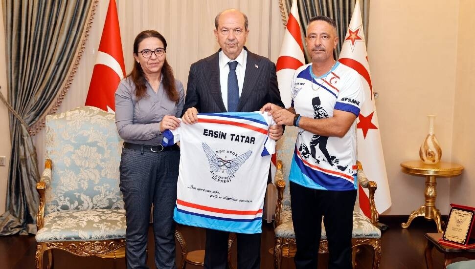 Tatar, Eşe Spor Akademisi Derneği Başkanı ve yönetim kurulunu kabul etti