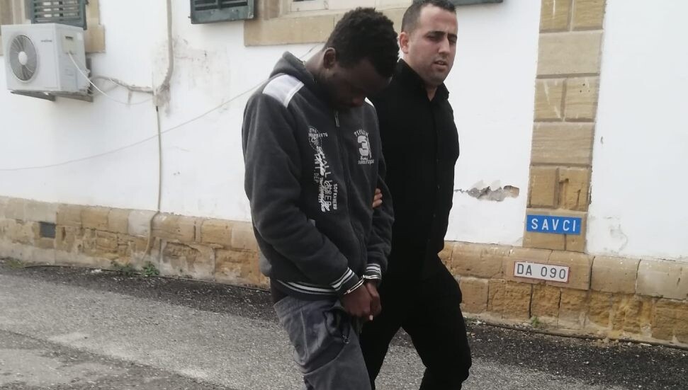 Ülkede 718 gündür kaçak yaşayan şahıs tutuklandı!