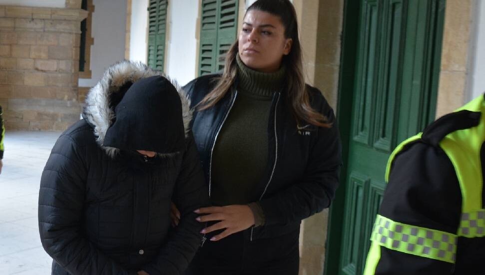 Vakıflar’a ait araziyi kiralayacağı vaadiyle dolandırıcılık yapan Mehtap Erdem, teminata bağlandı