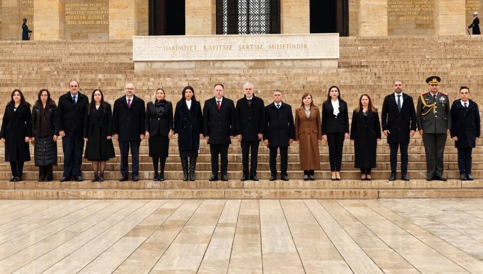 Ziya Öztürkler, Ankara temaslarına Anıtkabir’i ziyaret ederek başladı
