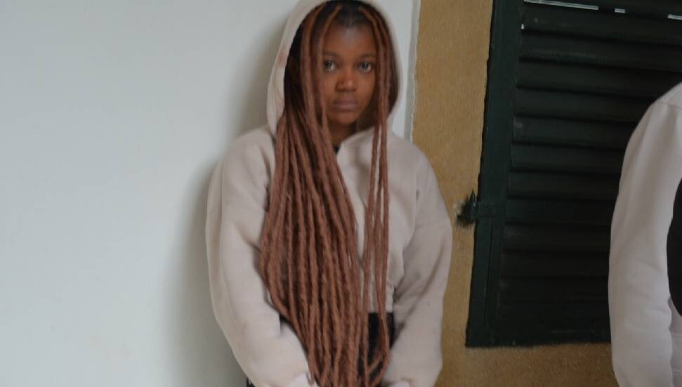 Sarhoş şekilde Adli Şube'nin camlarını kırdı: Teminata bağlandı