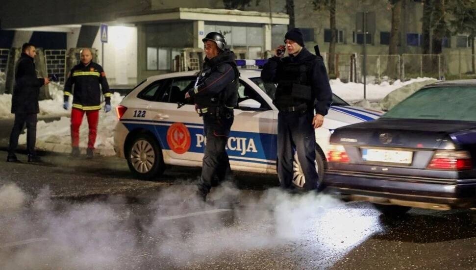 Karadağ'da eğlence mekanına silahlı saldırı: 10 ölü