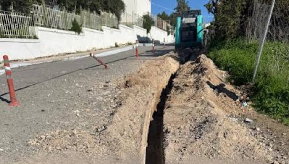 Gazimağusa Belediyesi 2 farklı noktada su altyapı çalışması yapıyor