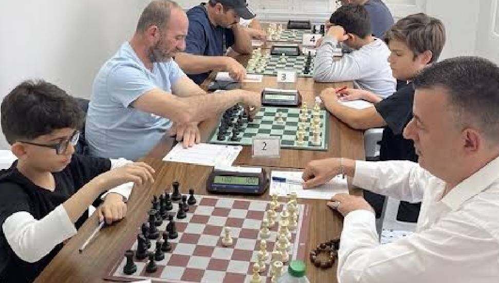 Atilla Deva Girne birincisi oldu