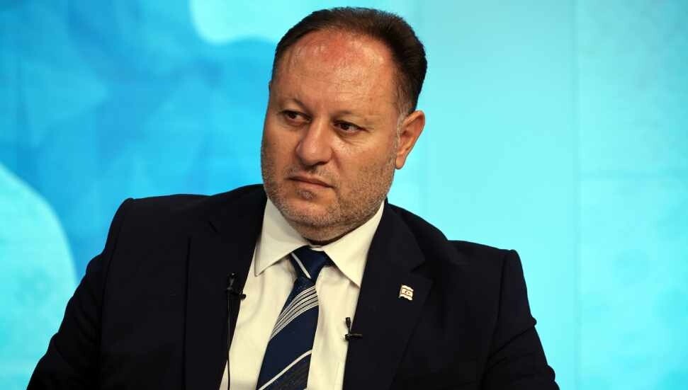 Öztürkler: Rumlar ateşle oynuyor, İsrail'e sağlanan destek Kıbrıs Türk tarafını da hedef haline getiriyor