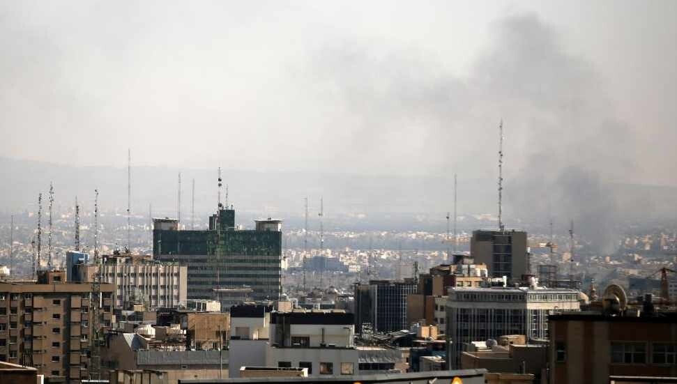 İsrail İran’ın askeri altyapılarına yeni saldırı başlattı