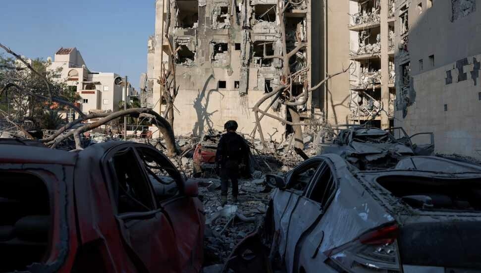 Savaşın 12. günü: Trump "ateşkes için uzlaşmaya varıldı" dedi, İran saldırı başlattı