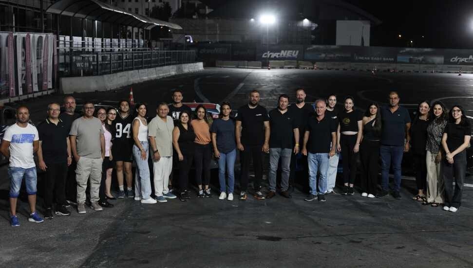 Yakın Doğu Koleji öğretmenleri Drift NEU Event Park’ta yılın yorgunluğunu attı