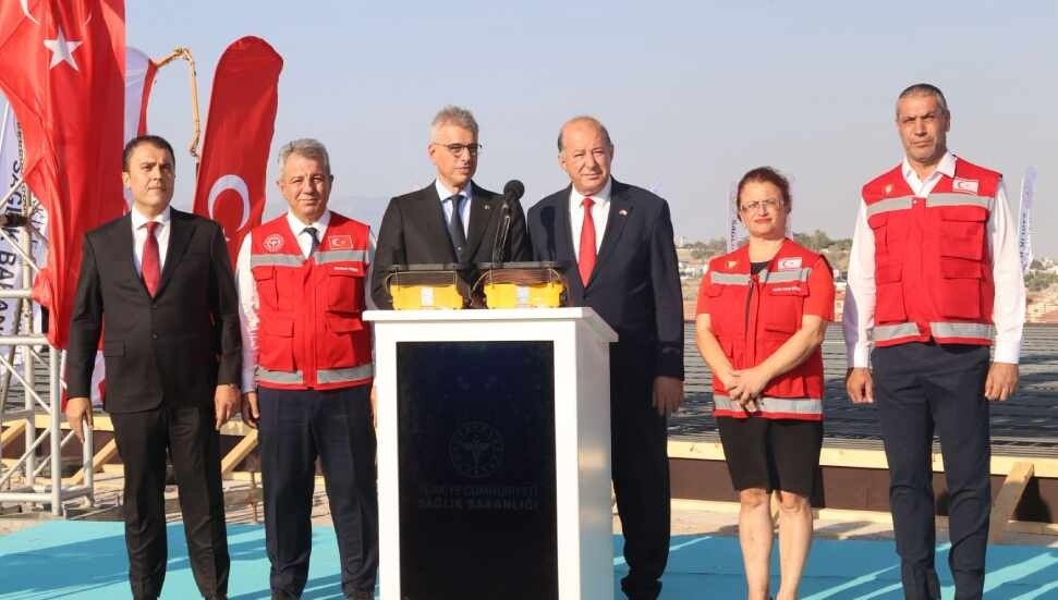 Hastanenin temeli atıldı, çevre yolunun kurdelesi kesildi!