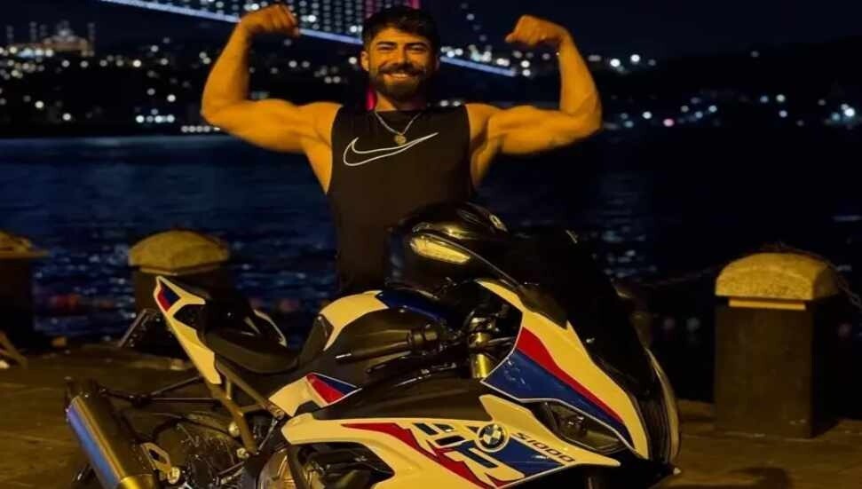 Motor tutkunu sosyal medya fenomeni Deniz Servan Narin hayatını kaybetti