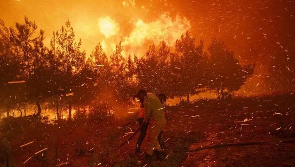 Çanakkale ve Edirne'deki yangınlar büyüdü: Evler ve araçlar zarar gördü, çok sayıda tahliye var