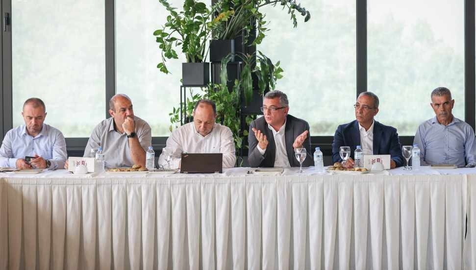 Erhürman’dan ekonomi hamlesi: AB tüzükleri, Hellim tescili ve yeni kurul