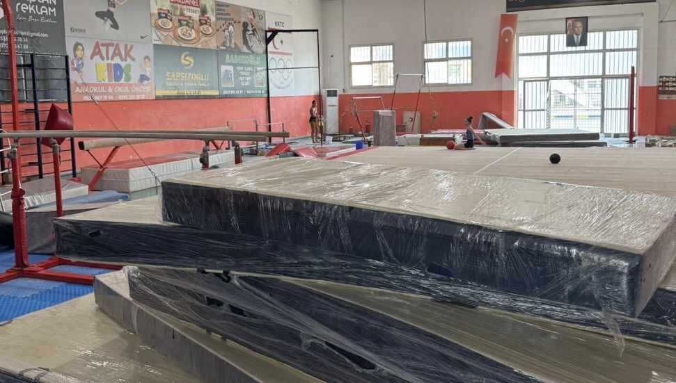 Cimnastik Federasyonu’ndan Türkiye Cimnastik Federasyonu'na malzeme teşekkürü